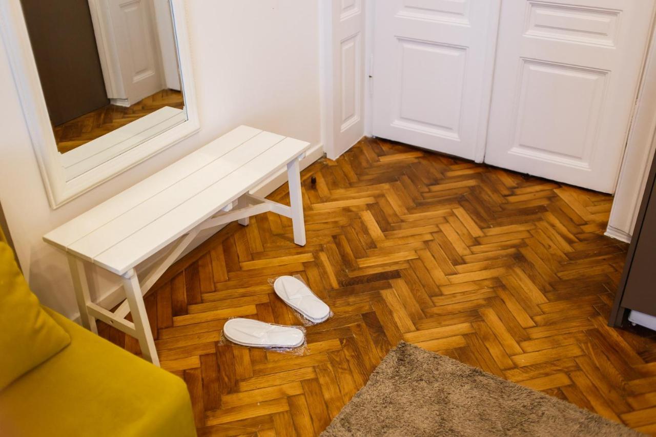 Eat It Cozy Downtown Apartments Oradea Exteriér fotografie