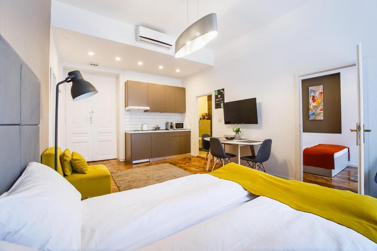 Eat It Cozy Downtown Apartments Oradea Exteriér fotografie