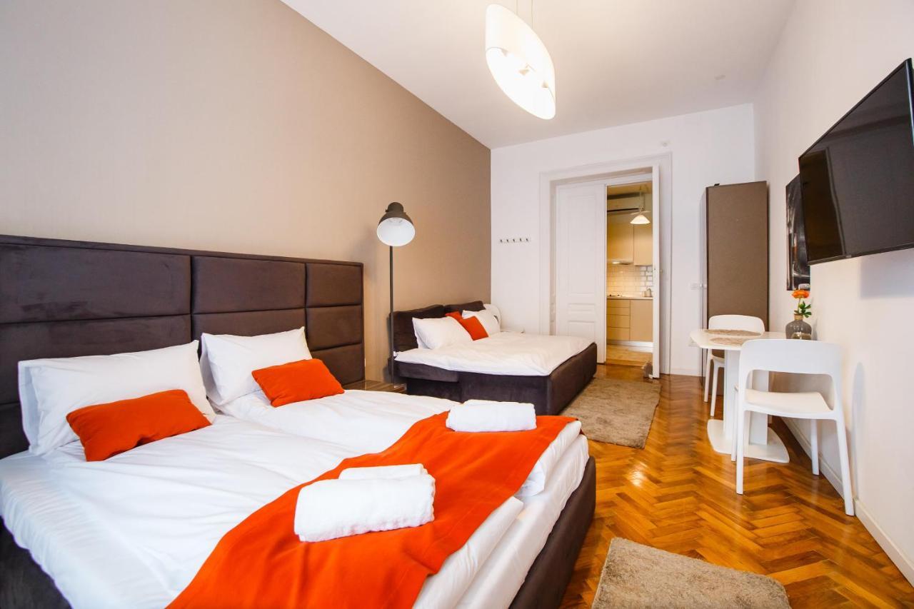 Eat It Cozy Downtown Apartments Oradea Exteriér fotografie