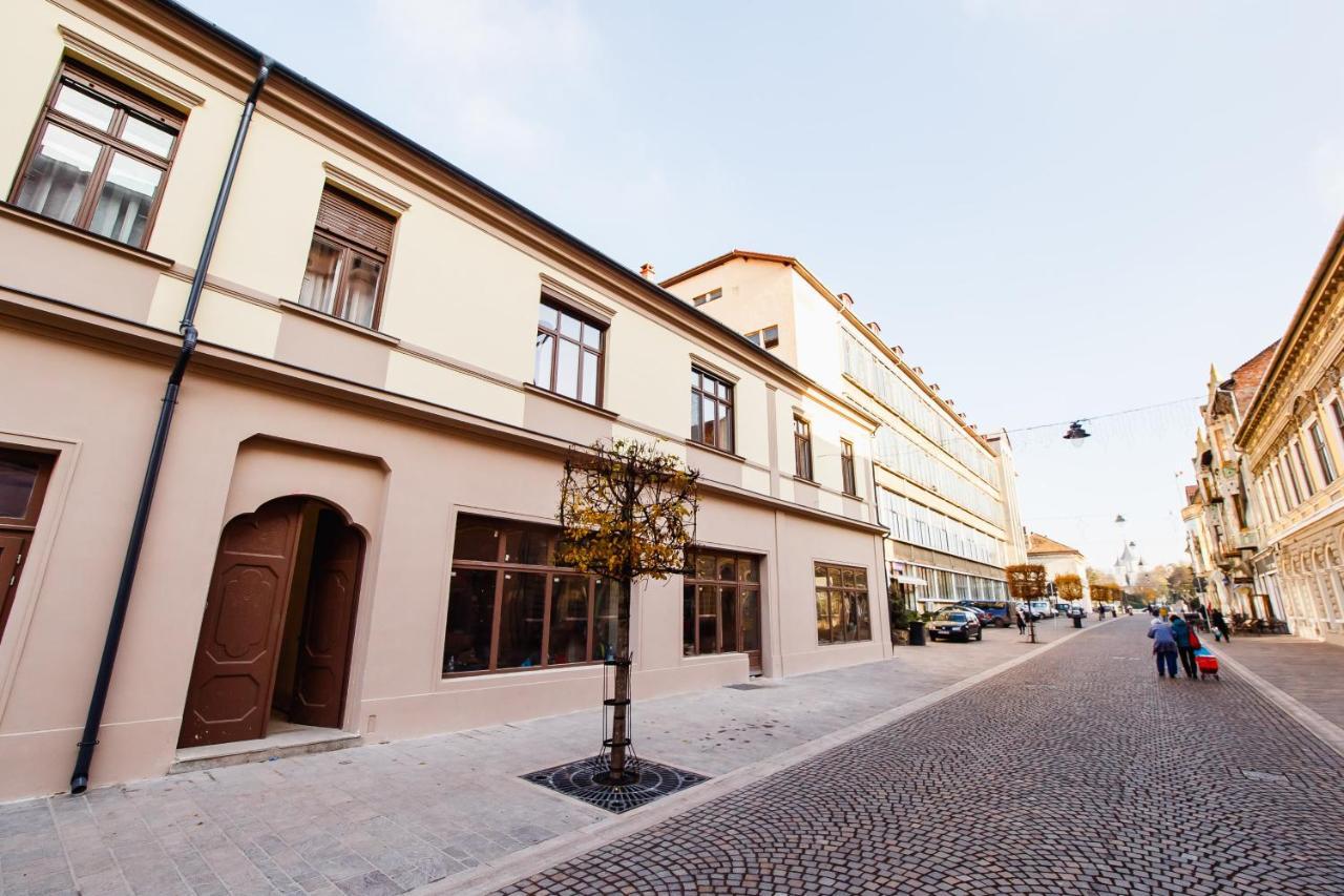 Eat It Cozy Downtown Apartments Oradea Exteriér fotografie